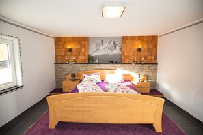 2 bedrooms, iron/ironing board, WiFi, bed sheets - Gemütliche Ferienwohnung mit Blick auf die Hohen Tauern in der Wildkogel Arena (Rosental)