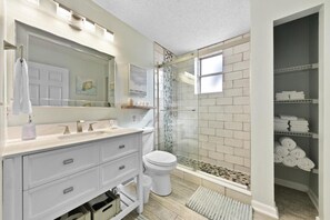 Hair dryer, towels