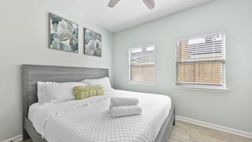 2 chambres, fer et planche Ă repasser, lit parapluie, Wi-Fi