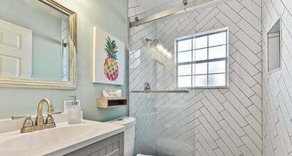 Ocean Blue Cottage|1 Block to Beach| Close to Mayo