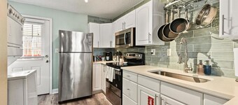 Ocean Blue Cottage|1 Block to Beach| Close to Mayo