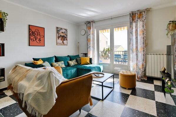 Televisión y estéreo