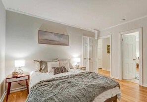 4 bedrooms, free WiFi