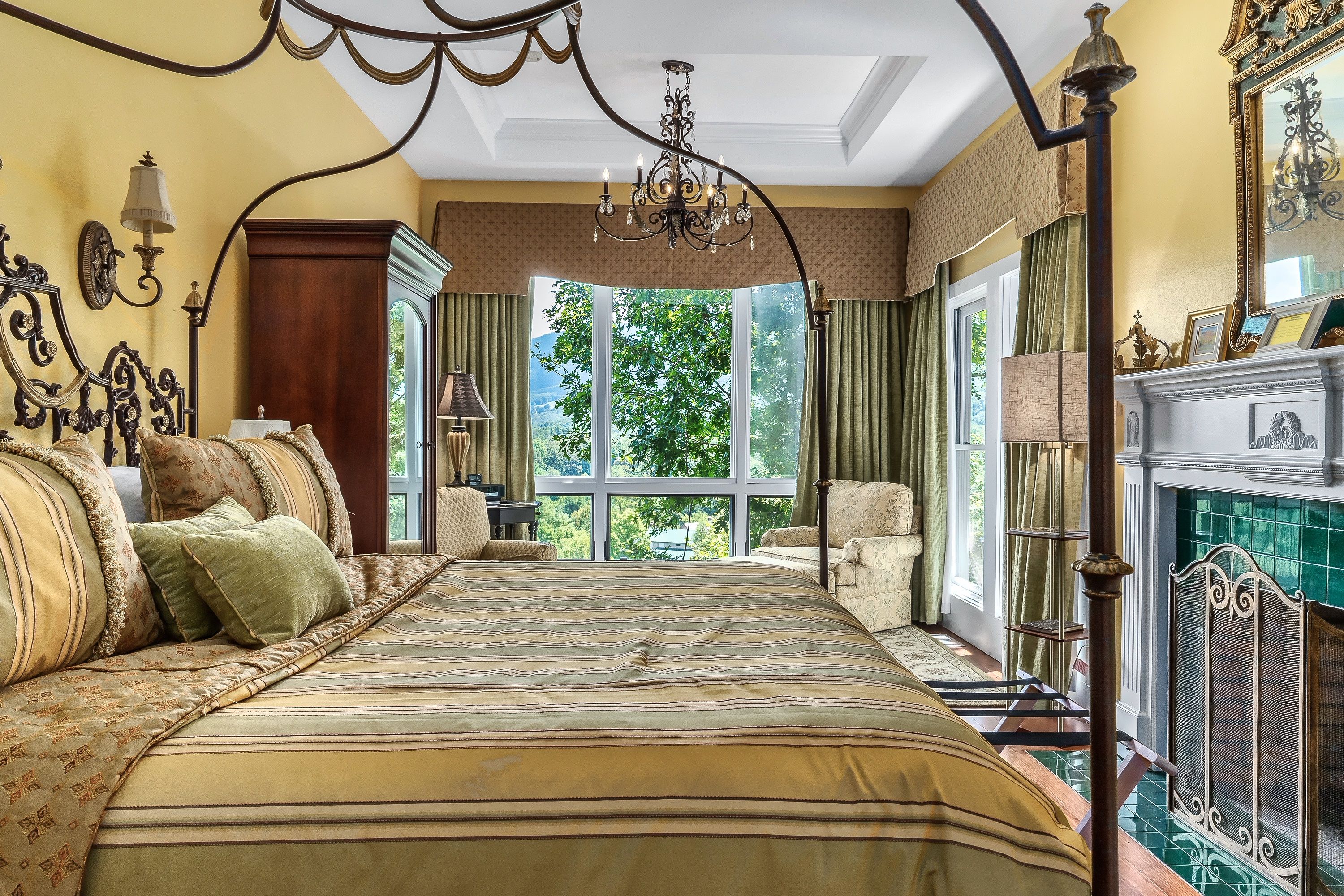 3 bedrooms, WiFi (free)