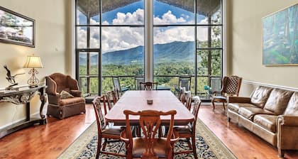 Free Breakfast | Hot Tub | Private Deck | WIFI