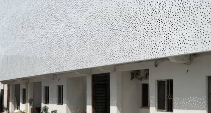 New Travellers Lodge