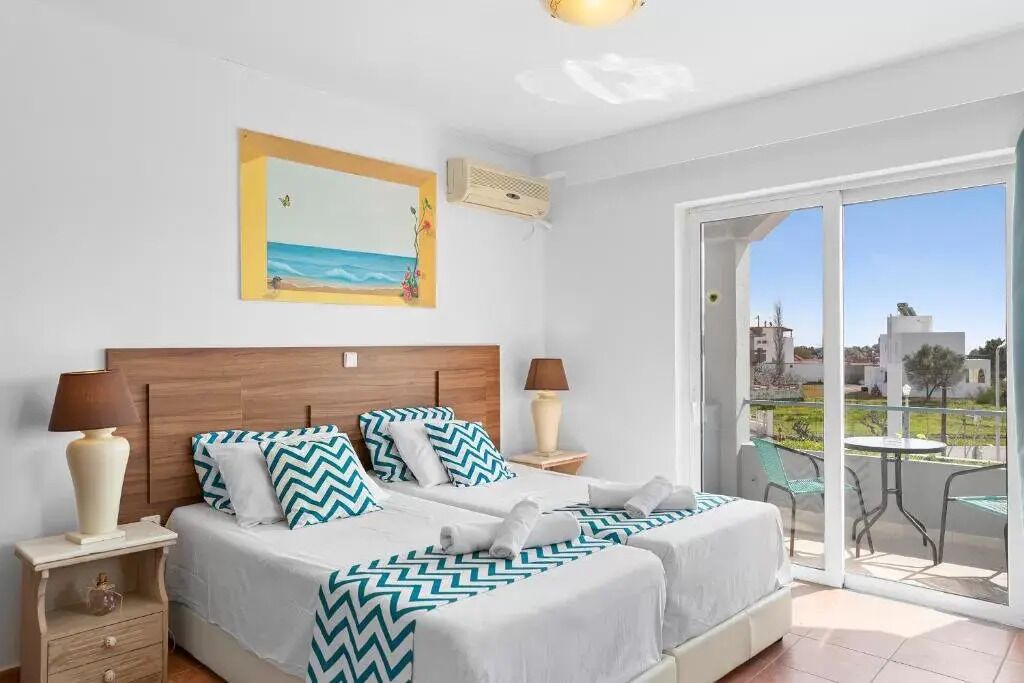 Basic Double Room