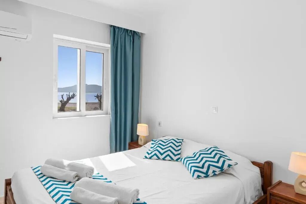 Quadruple Room with Sea View