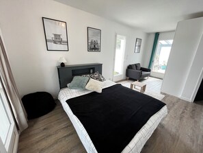 4 bedrooms, iron/ironing board, travel crib, WiFi