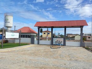 Entrada de la propiedad