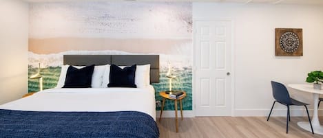 1 bedroom, desk, iron/ironing board, WiFi