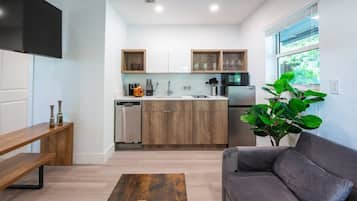 TV, offices