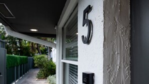 Exterior detail - Luxury Boutique Hotel in Fort Lauderdale (Fort Lauderdale)