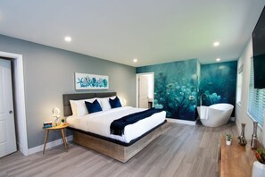 2 habitaciones, escritorio, tabla de planchar con plancha y wifi 