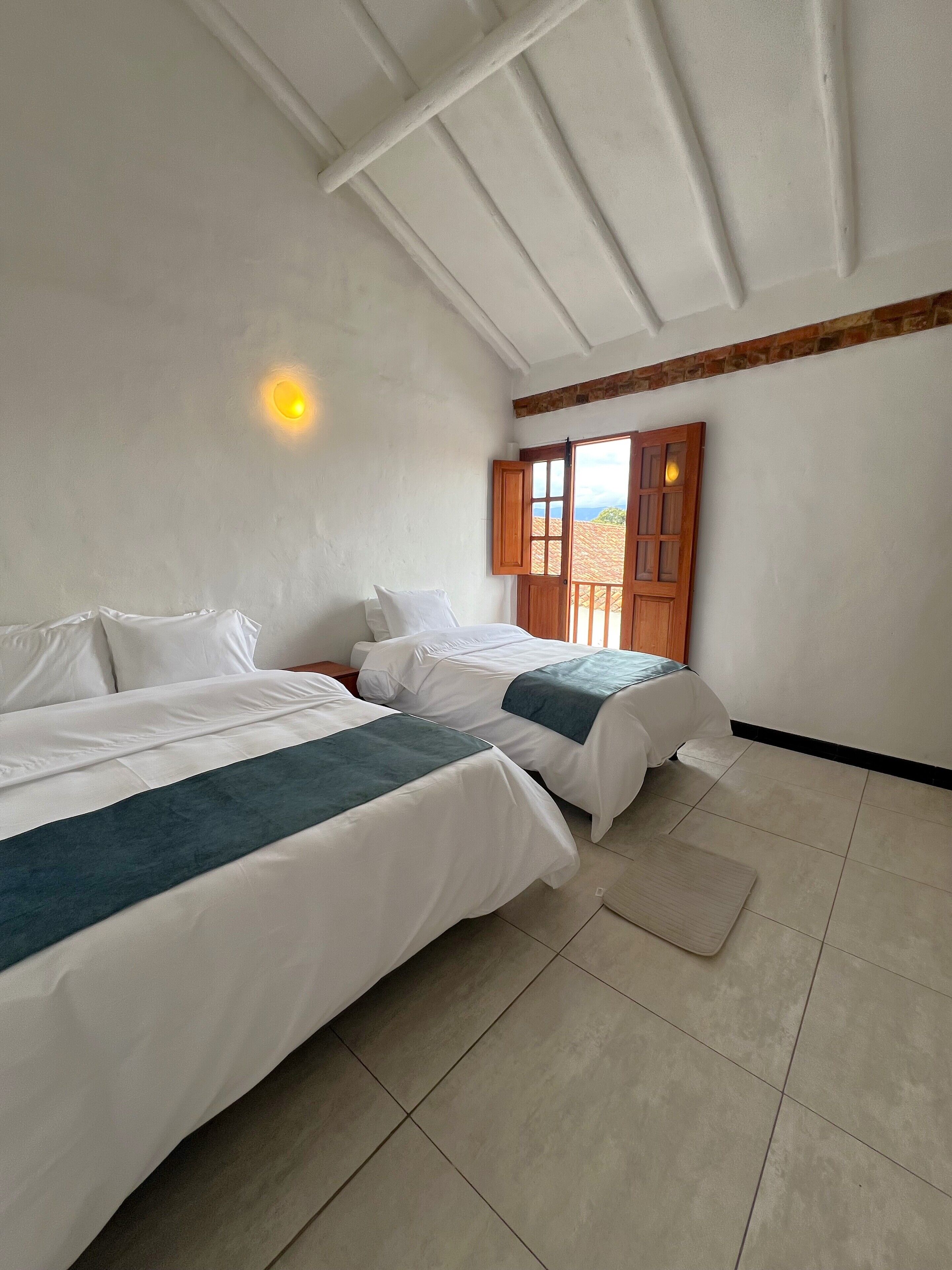 Classic Triple Room | Premium bedding, laptop workspace, iron/ironing board, free WiFi