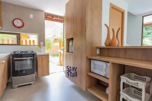 Economy Bungalow | Private kitchen