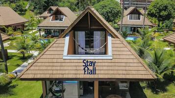 Bungalow | Exterior