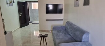 Cozy 1-bedroom apartment with WiFi, AC in delightful Petra