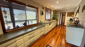 Coffee/tea maker, fridge, microwave, oven