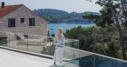 Villa Hestia with Heated Pool