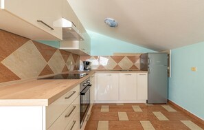Fridge, microwave, oven, stovetop - Nova- two bedroom apartment with terrace (Zadar)
