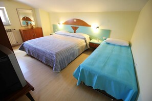 2 bedrooms, Internet, bed sheets