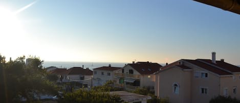 Vue depuis lâhĂ©bergement