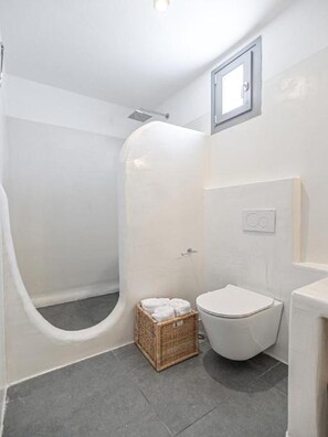 Håndklæder, Sæbe, Shampoo, Toiletpapir