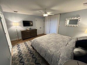 4 bedrooms, desk, free WiFi - Full new townhome in historic Cape May w/ Elevator!  (Cape May)