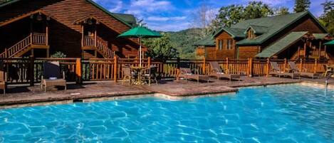 Indoor pool, outdoor pool