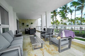 Terrace/patio - Playa Nueva Romana (Ramón Santana)