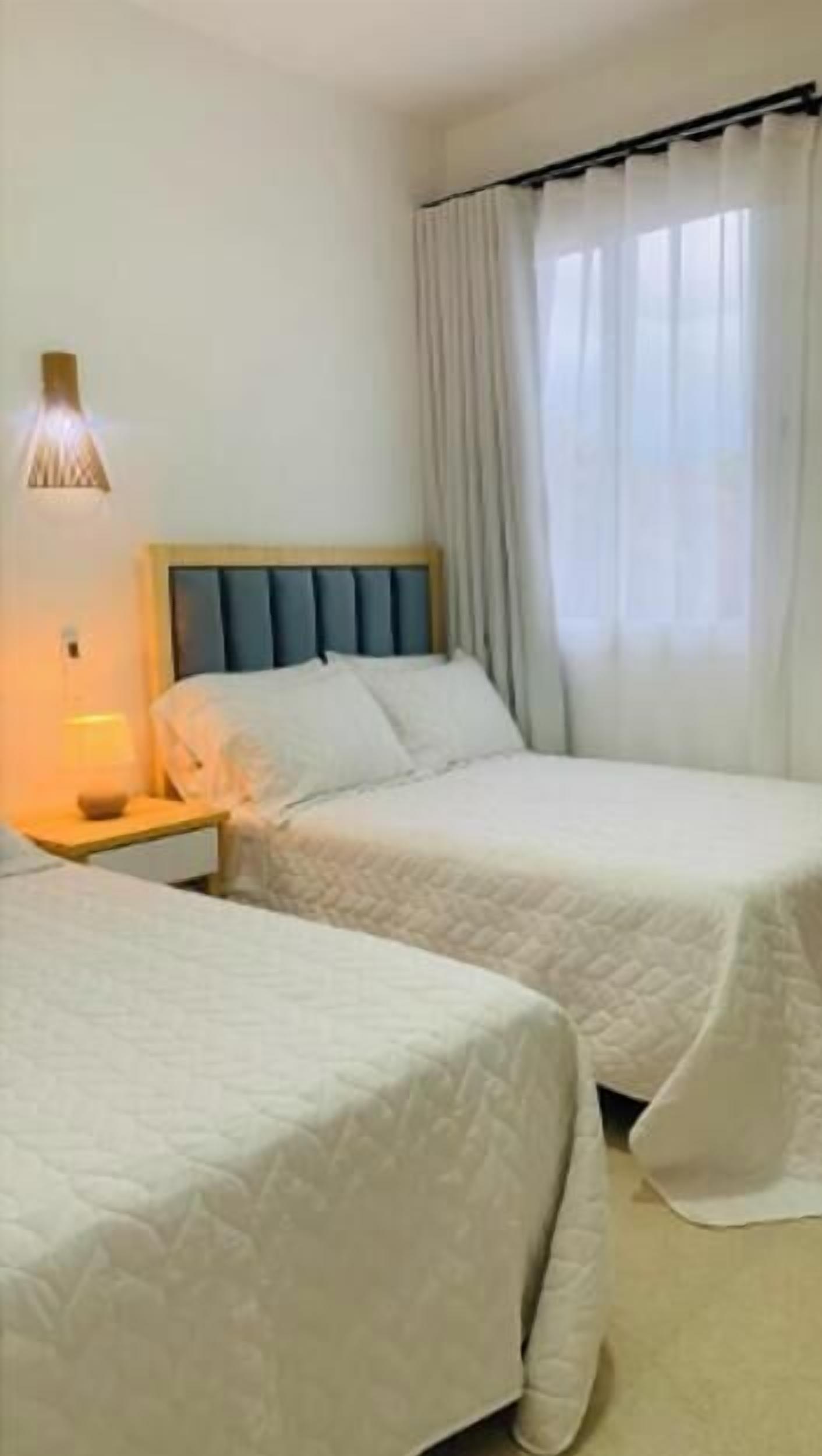 Townhouse – familie | Sengetøy av topp kvalitet og senger med overmadrass