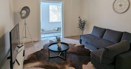 Family house near train station WIFiNetflix