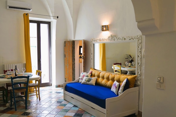 Traditional House | 2 bedrooms, Frette Italian sheets, premium bedding, down comforters