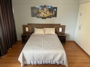 1 bedroom, iron/ironing board, WiFi, bed sheets