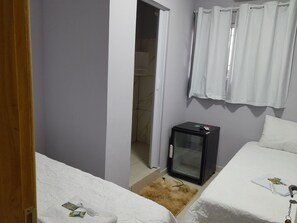 Chambre Simple Tradition | Ameublement personnalisé, Wi-Fi gratuit