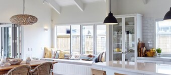 Matarangi Beach Retreat
