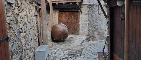Façade de lâhĂ©bergement - soirĂ©e/nuit
