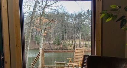 Secluded Cabins on Private Stocked Pond Hot Tub. Ping Pong. Arcade. Master Suite