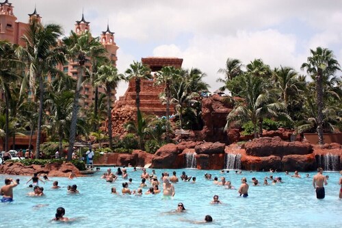 Harbourside 1-bdrm apartment with Full Kitchen, Laundry , fitness rm at Atlantis