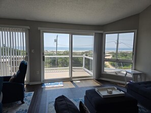 TV - 1604 Landis Avenue South (Sea Isle City)