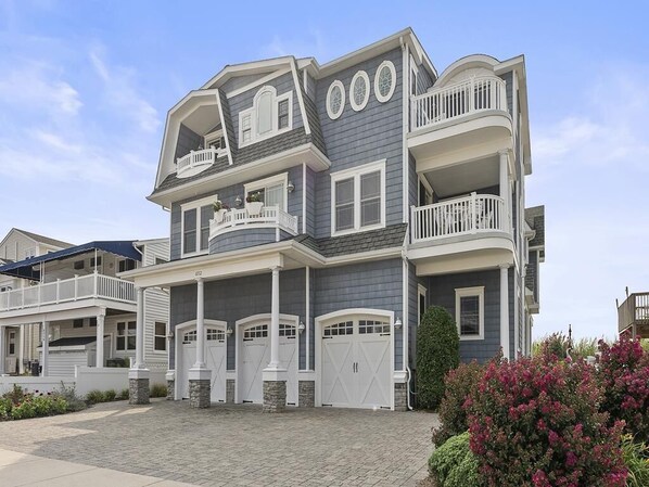 Exterior - LARICKS EXCLUSIVE!!! (Sea Isle City)