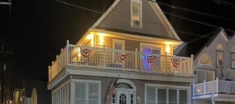 17 43rd Street 1st Floor