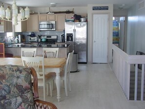 Fridge, microwave, oven, stovetop - 240 36th Street East (Sea Isle City)
