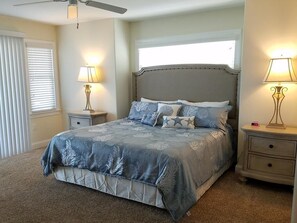 6 Schlafzimmer, Bügeleisen/Bügelbrett, Internetzugang