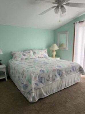 5 soverom, strykejern/-brett og internettilgang