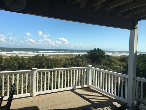 Property grounds - 2611 Landis Avenue South (Sea Isle City)