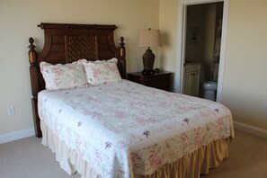 5 Schlafzimmer, Bügeleisen/Bügelbrett, Internetzugang