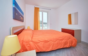 2 bedrooms, free WiFi, bed sheets
