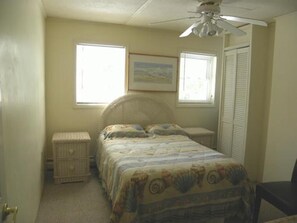 3 chambres, fer et planche à repasser, accès Internet